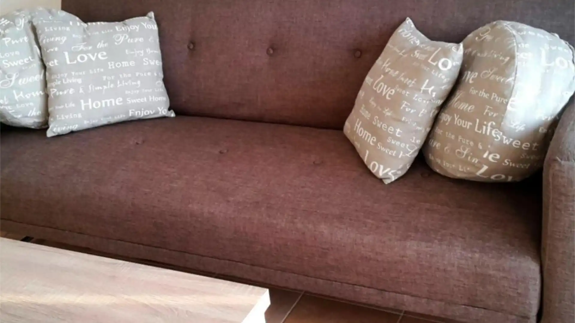 Casa adosada en  Carrer del Ressol 5 - Foto 4