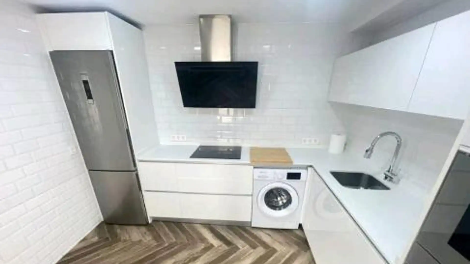 Piso en  Avenida Juan Sebastián Elcano 188 - Foto 21