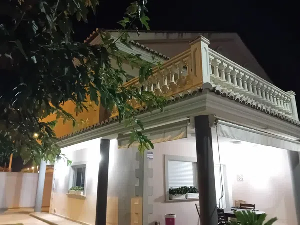 Chalet pareado en calle de Pablo Neruda, 14 - Foto 3