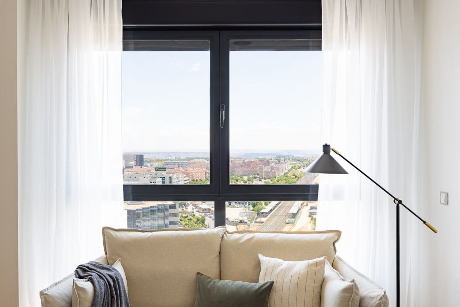 Estudio en calle de Dulce Chacón, 23 - Foto 5