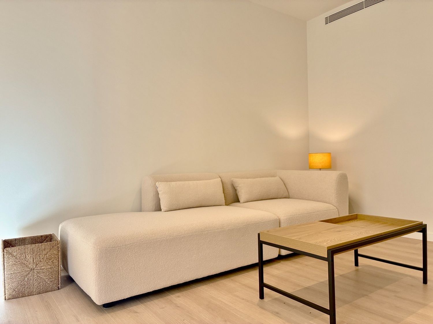 Piso en calle Llorenç Riber, 12