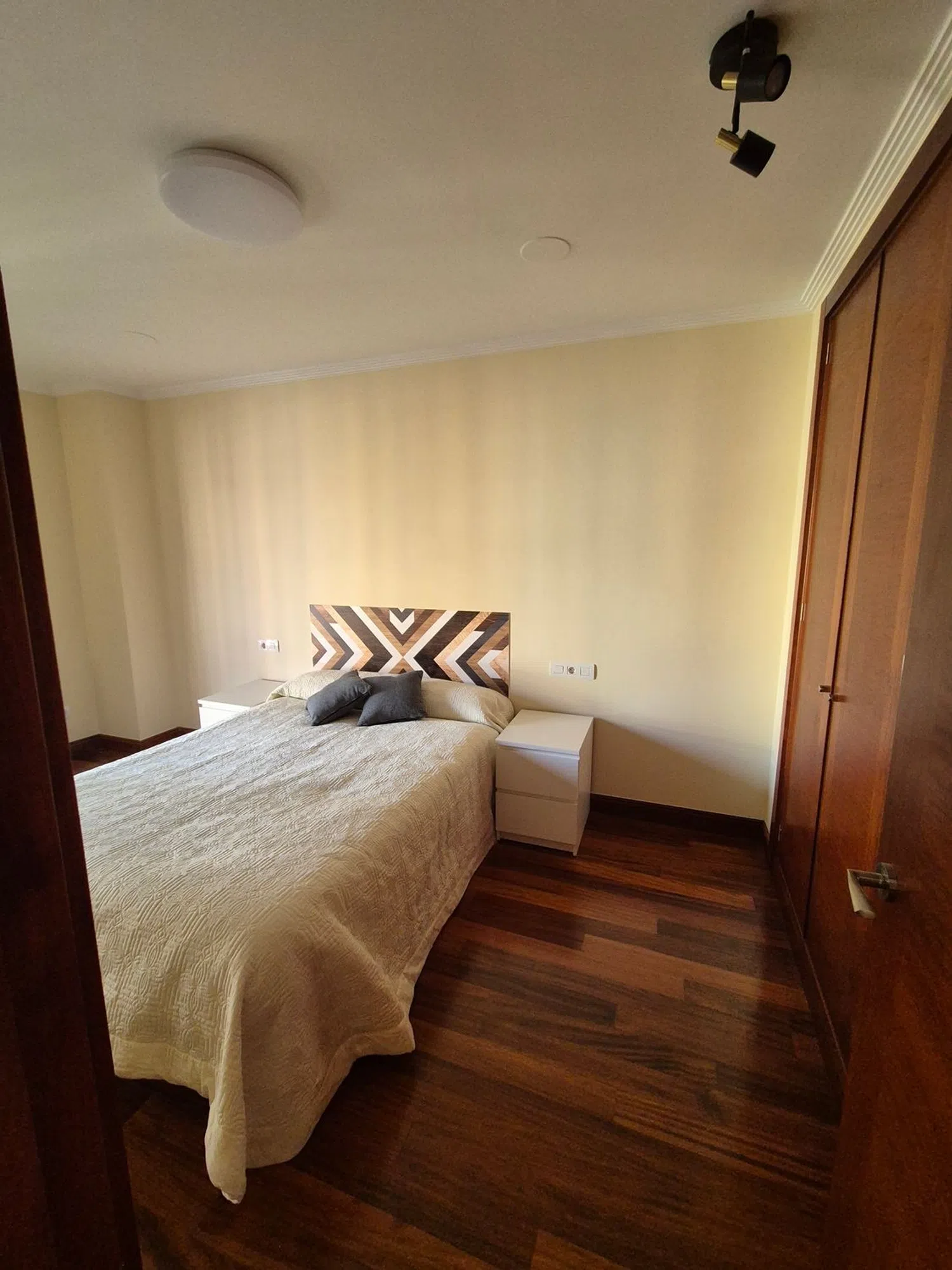Piso en calle de Aragón, 215 - Foto 3