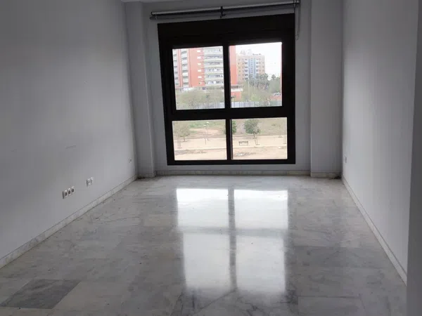Piso en Calle Jardines de los Poetas, 43, Bellavista - Foto 3