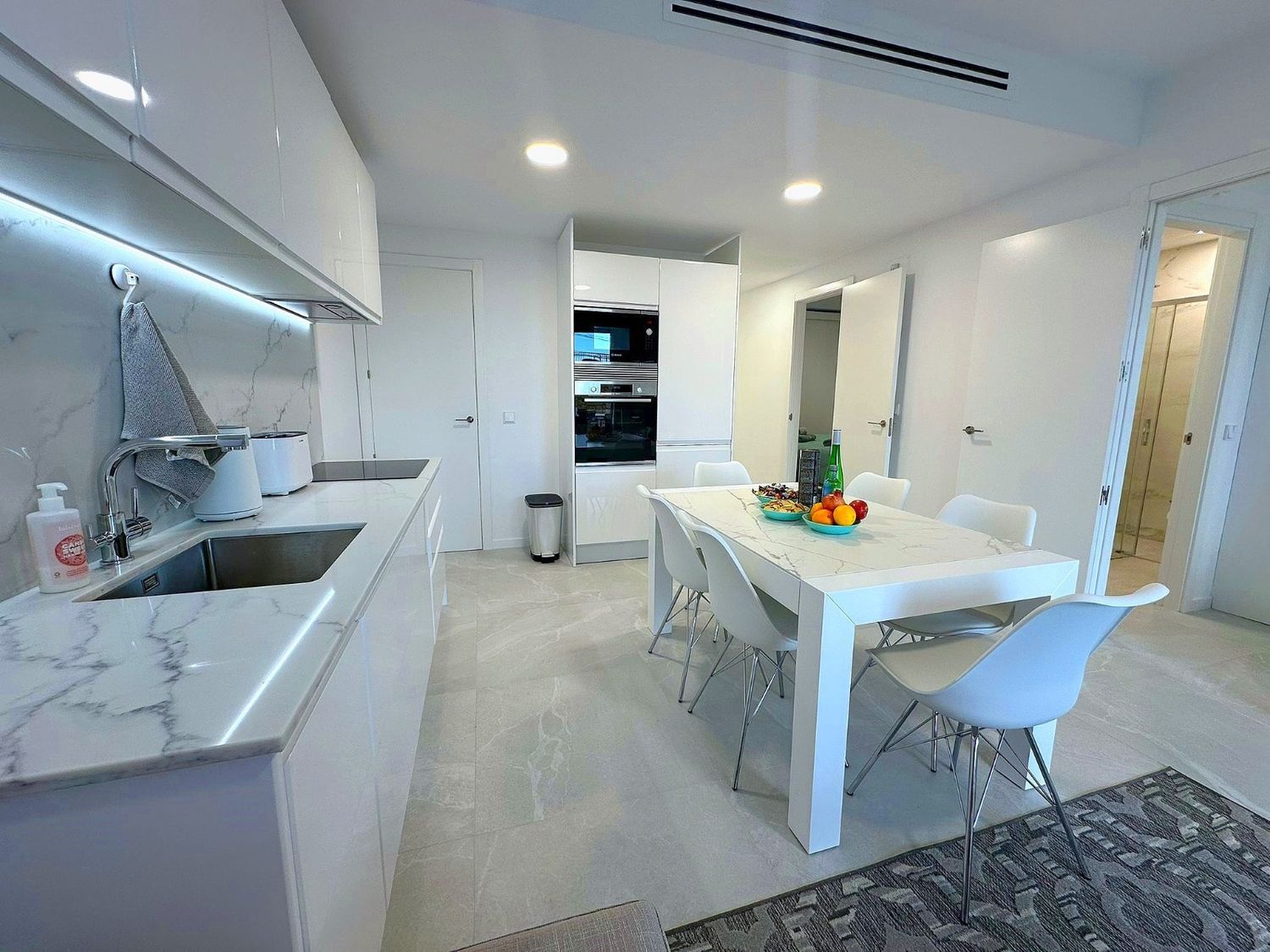 Piso en calle de Guatemala, 1 - Foto 8