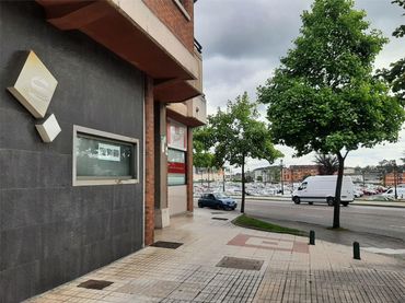 Local comercial en  Calle Joaquín Costa 42 - Foto 8