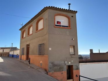 Casa adosada en  Calle Alonso Quijano 23 - Foto 1