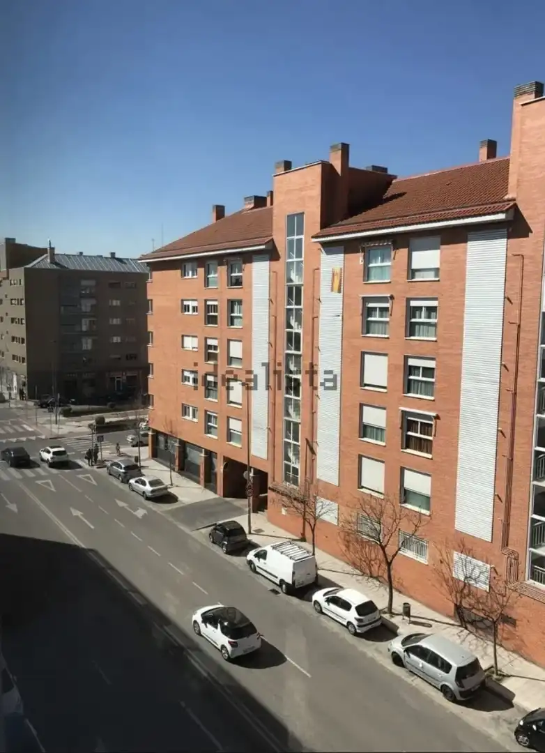 Piso en  Calle Carmen Martín Gaite 32J - Foto 10