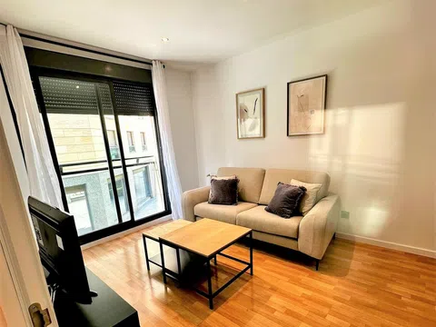 Piso en calle de Tomás López, 9