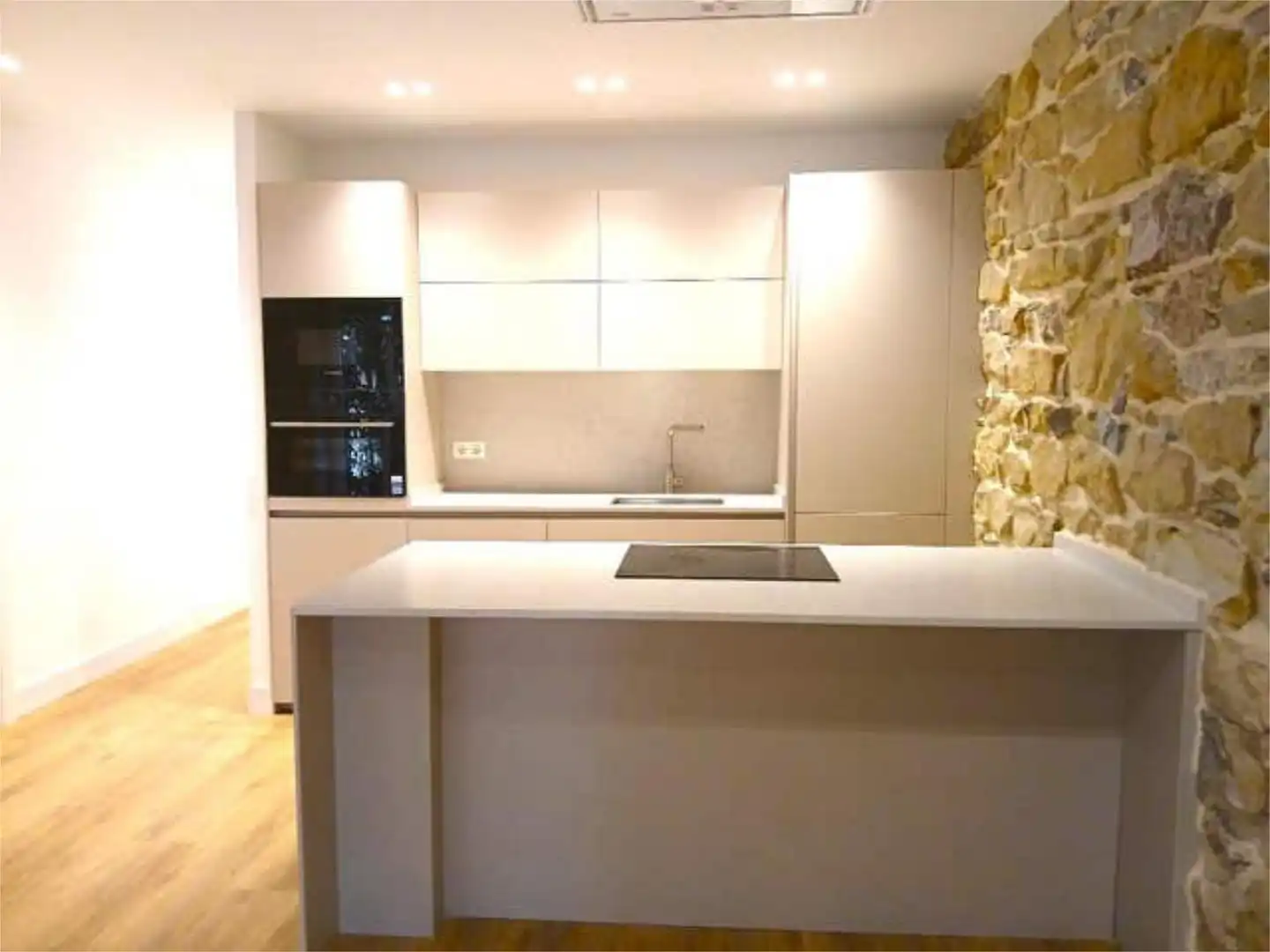 Piso en Antiguo - Foto 2