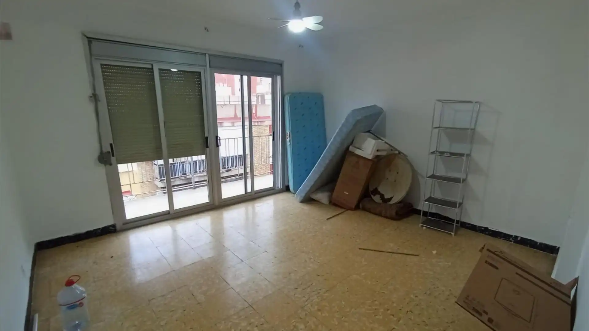 Piso en  Carrer de Sebastià Diego 17 - Foto 3