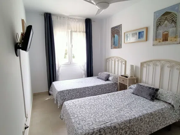 Chalet adosado en Calle Cabo de Trafalgar, 6 . - Foto 10