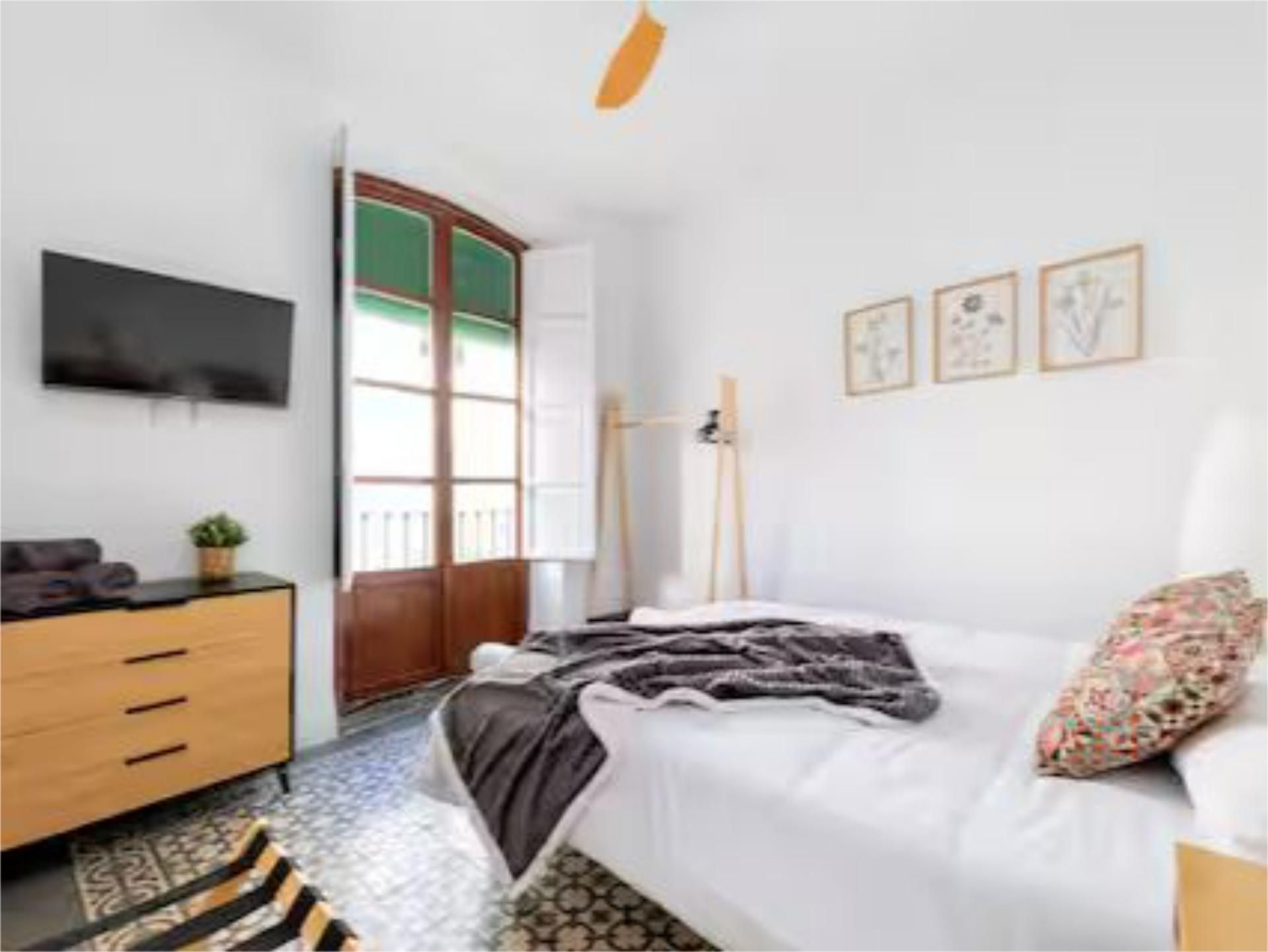 Piso en  Calle Alhóndiga 20 - Foto 2