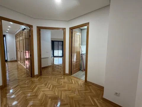 Piso en calle de Juan de Urbieta, 13
