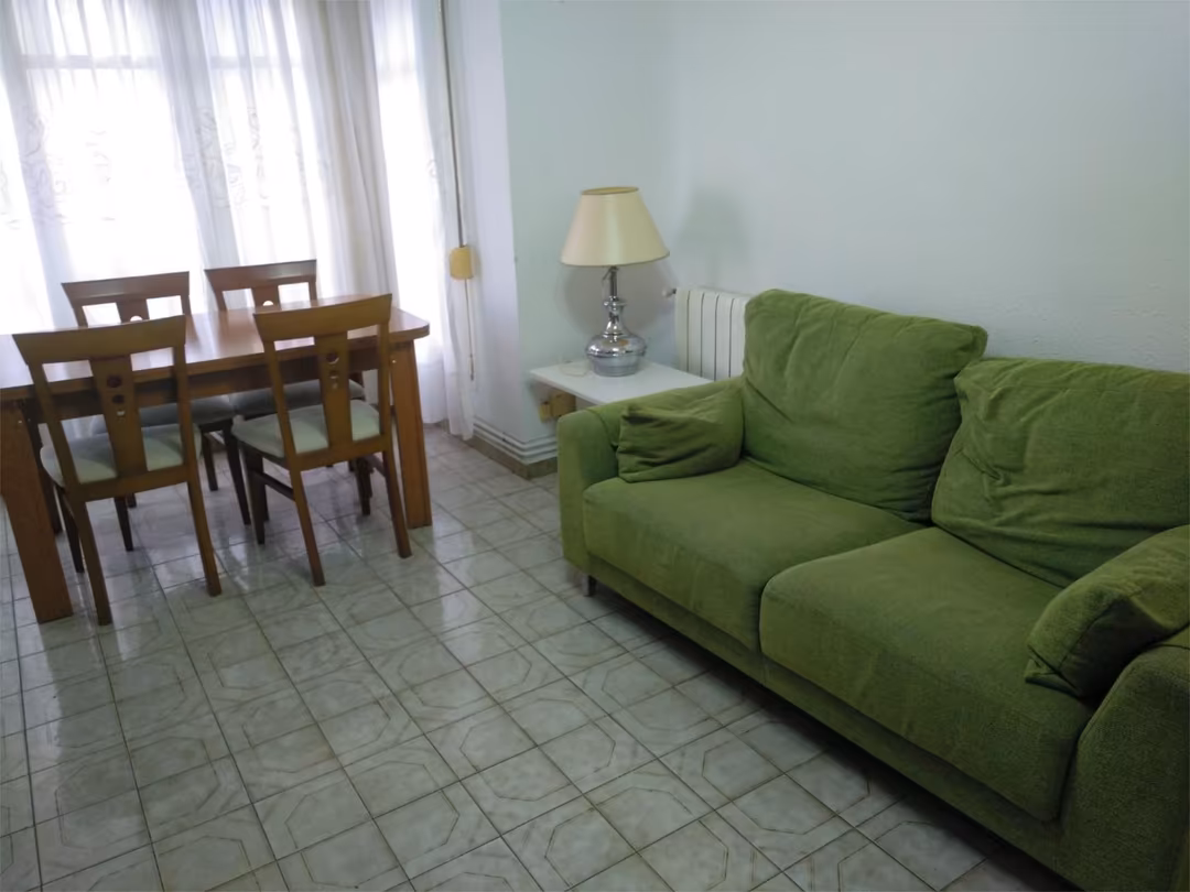 Piso en  Carrer d'Alfred Pereña 5 - Foto 2