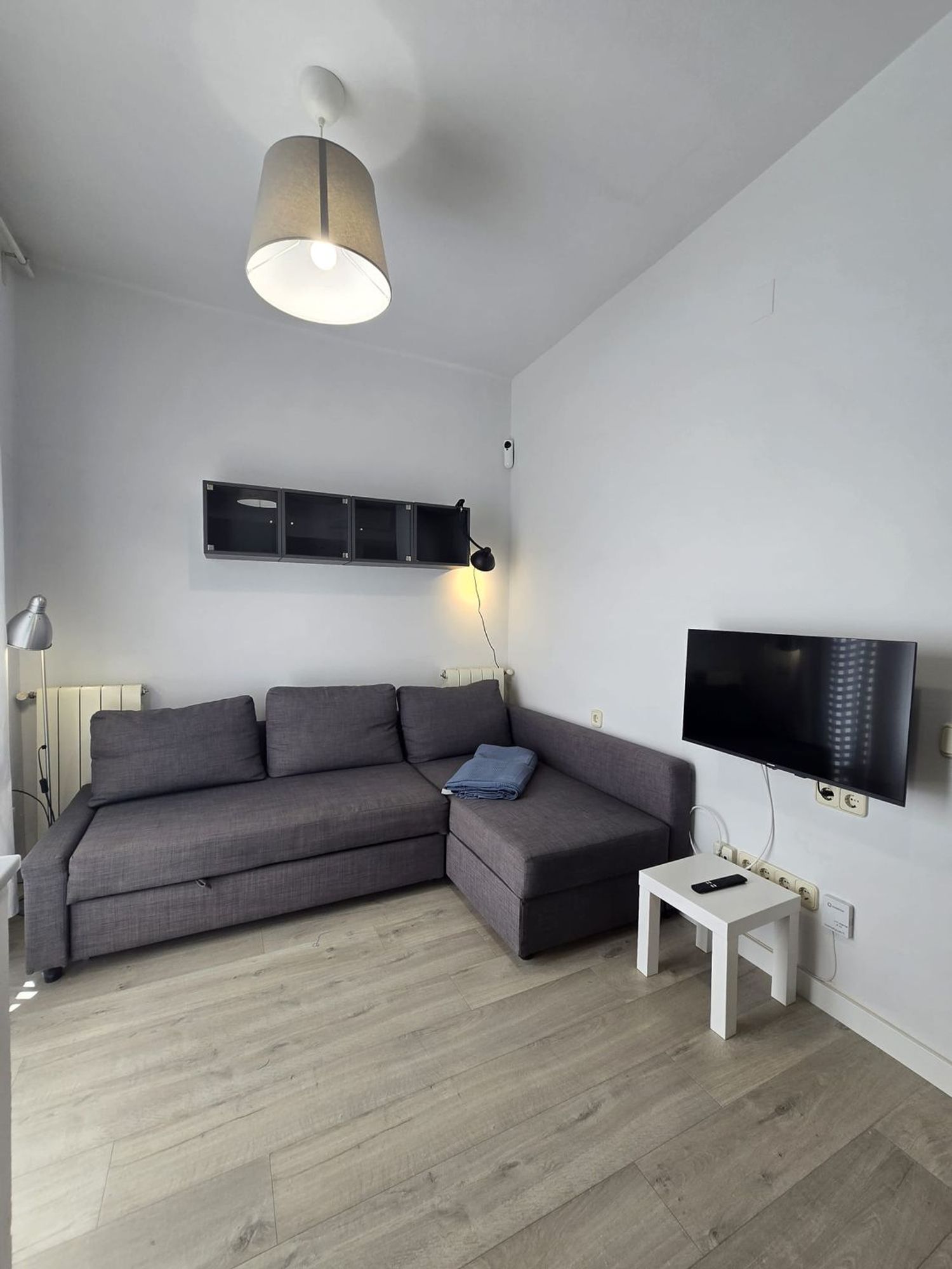 Ático en calle de Villarroel, 42 - Foto 2