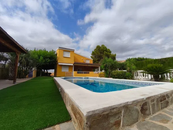 Casa o chalet independiente en Urbanització Llomayna, 23 - Foto 1