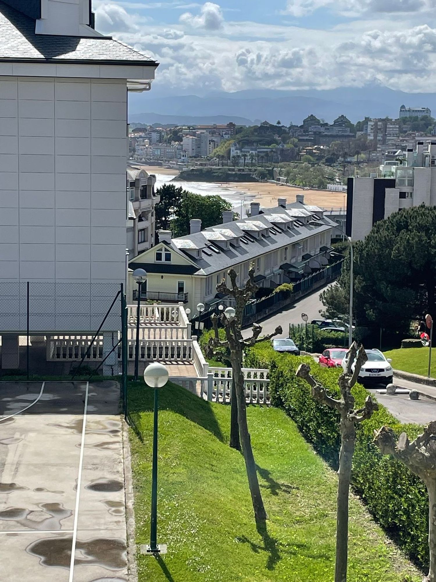 Piso en Valdenoja - Foto 1