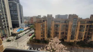 Piso en Cortes Valencianas - Foto 6
