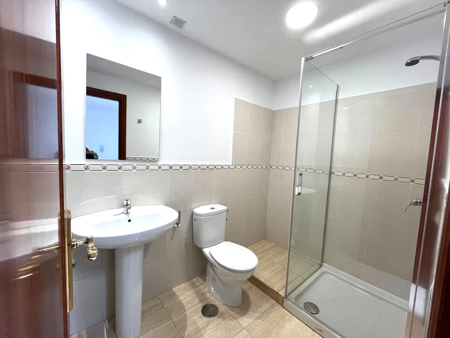 Chalet adosado en Barrio Almatriche - Foto 14