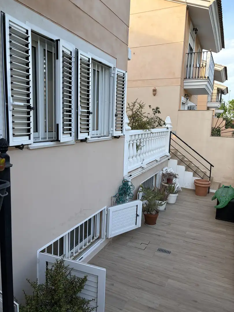 Casa adosada en  Avinguda Acàcies 3 - Foto 7