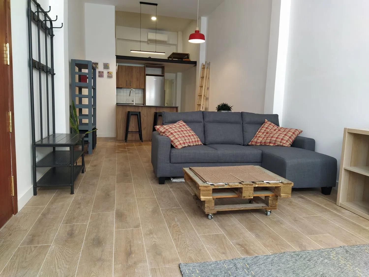 Piso en calle De Silvio Abad, 43 - Foto 1