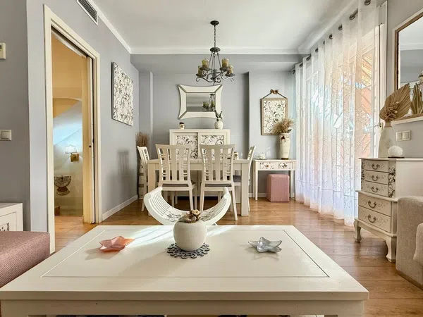 Chalet adosado en calle Juan Antonio Bardem, 1