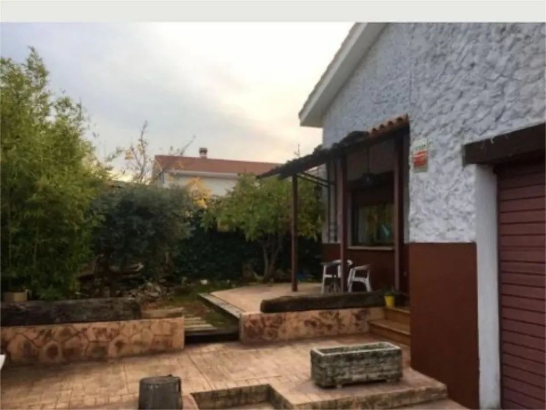 Chalet en  Calle Guadalcampo 61 - Foto 3