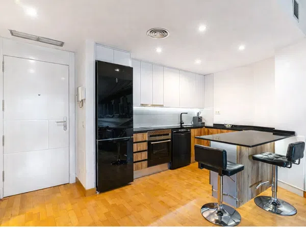 Piso en calle Pedrezuela, 1 - Foto 3