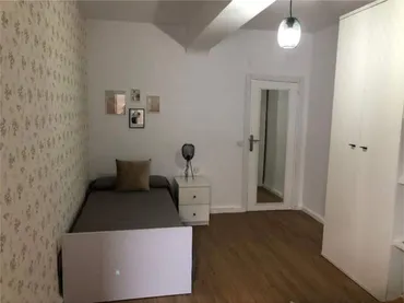 Piso en Ciudad Jardín - Foto 3