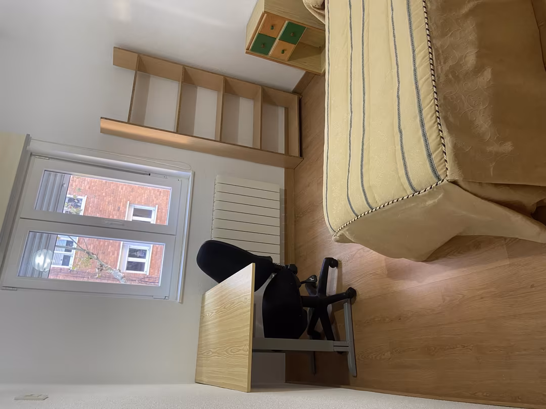 Piso en  Calle de la Vellés 14 - Foto 10