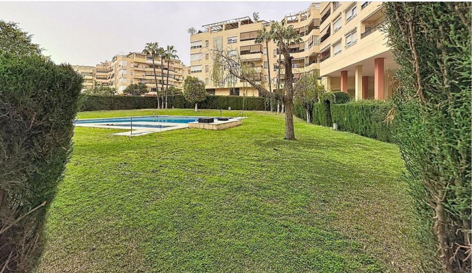Piso en Calle Spengler, 7, Portada Alta-La Barriguilla, Málaga - Foto 2