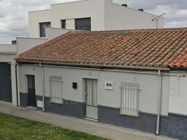 Planta baja en  Calle Redondela 28 - Foto 1