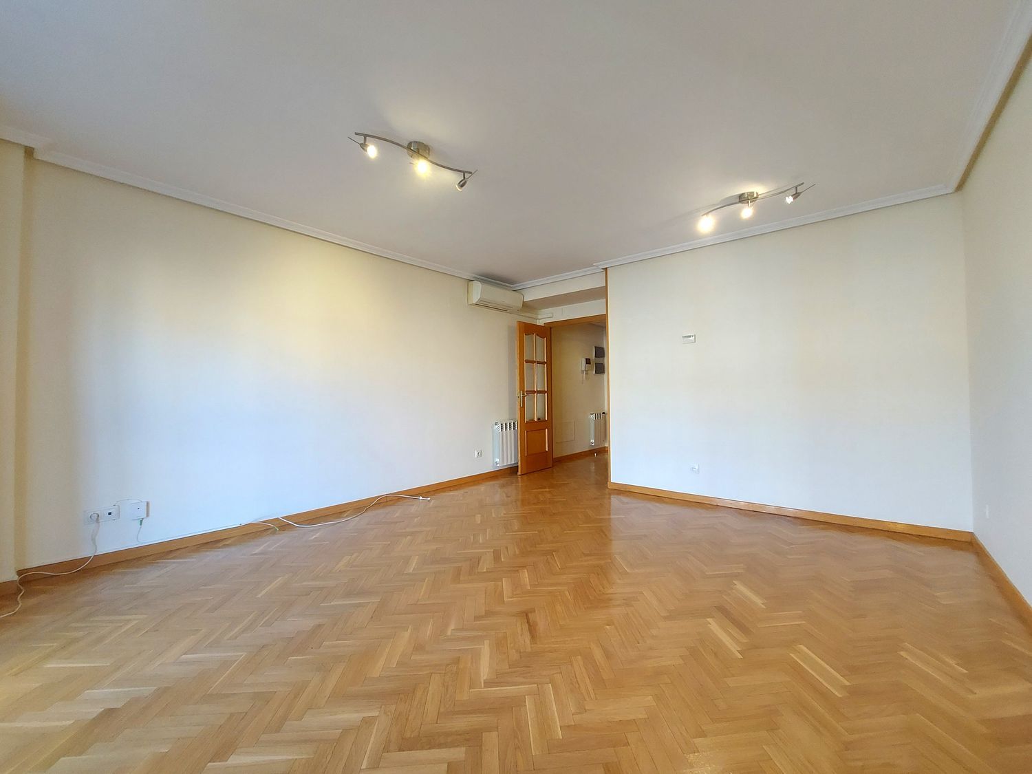 Piso en Barrio Parque oeste - Fuente Cisneros - Foto 2