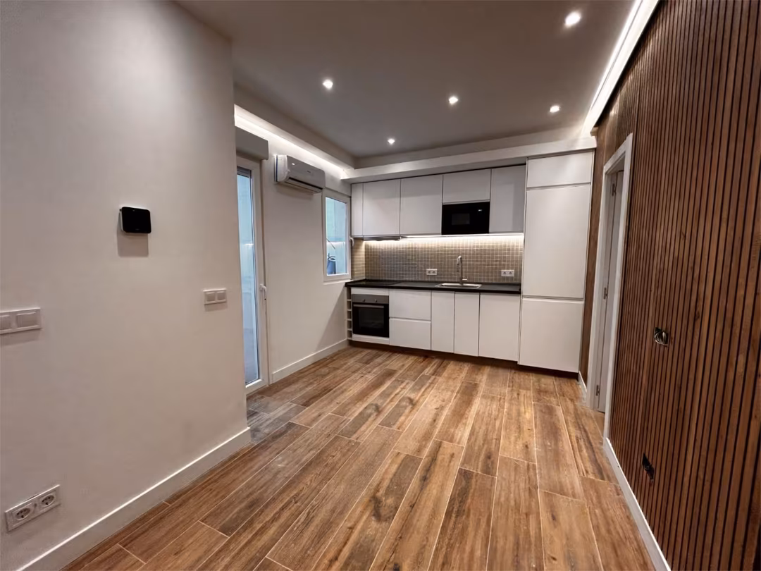 Piso en  Calle de los Fundadores 15 - Foto 2