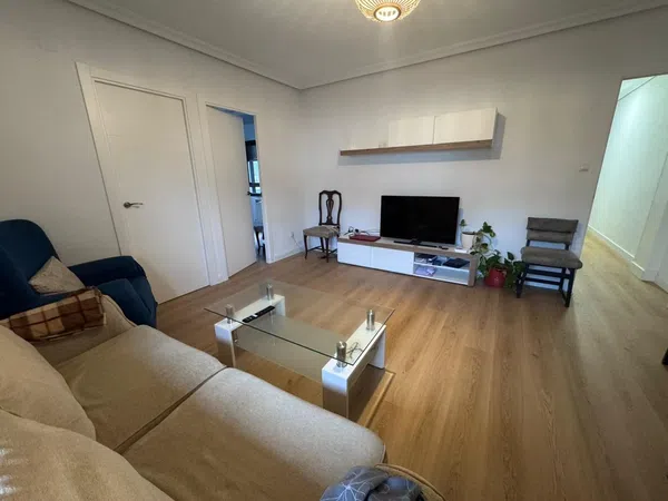 Piso en calle Moret, 15