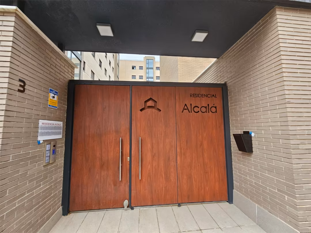 Piso en  Calle Periodista Francisco de Paula Terrón 4 - Foto 3