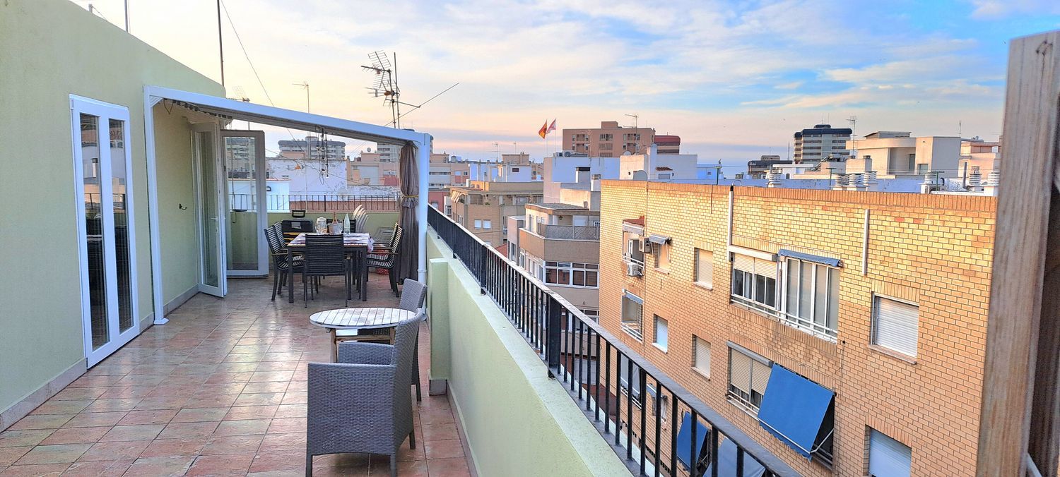 Ático en calle Arturo, 13 - Foto 4