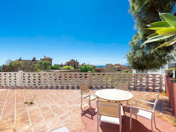 Casa o chalet independiente en Avenida de los Alisos, 19 - Foto 4