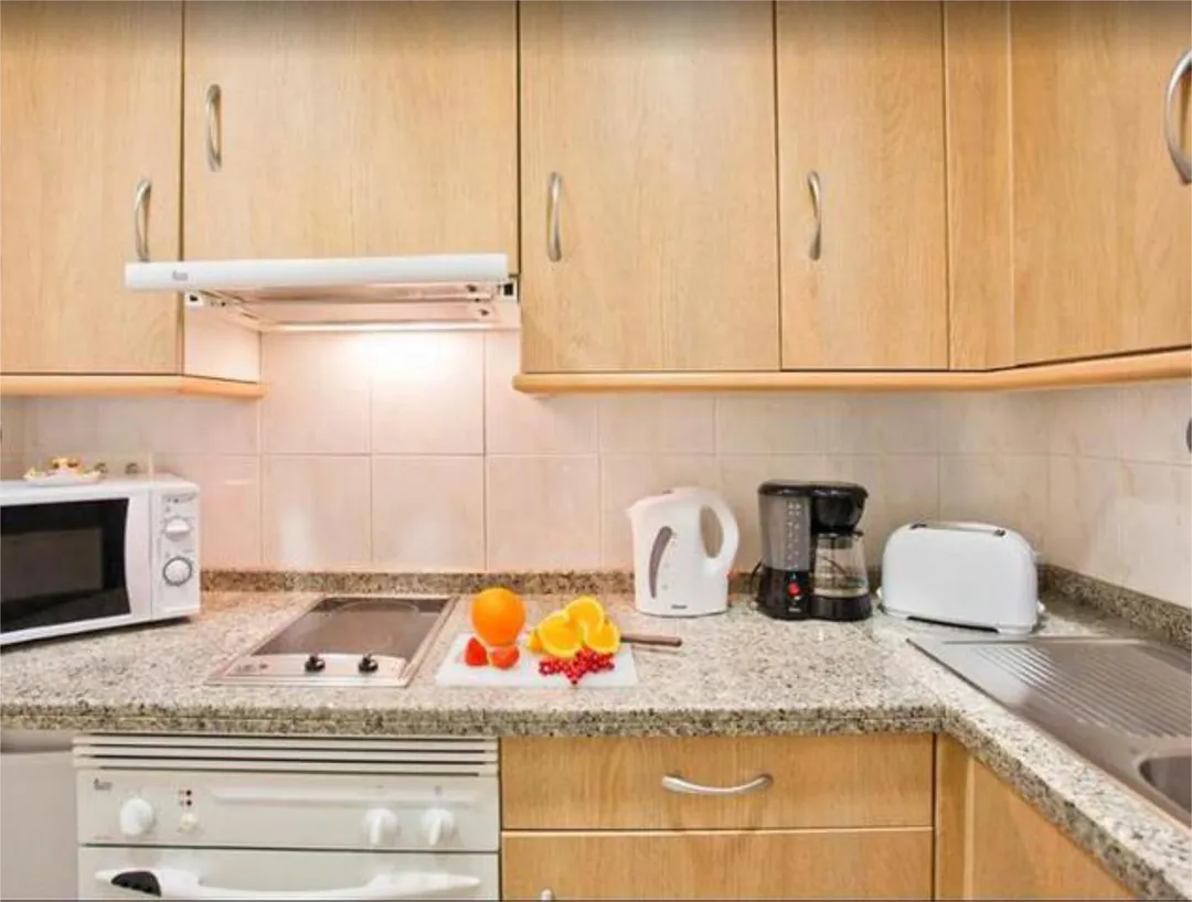 Apartamento en Benalmadena playa - Foto 3