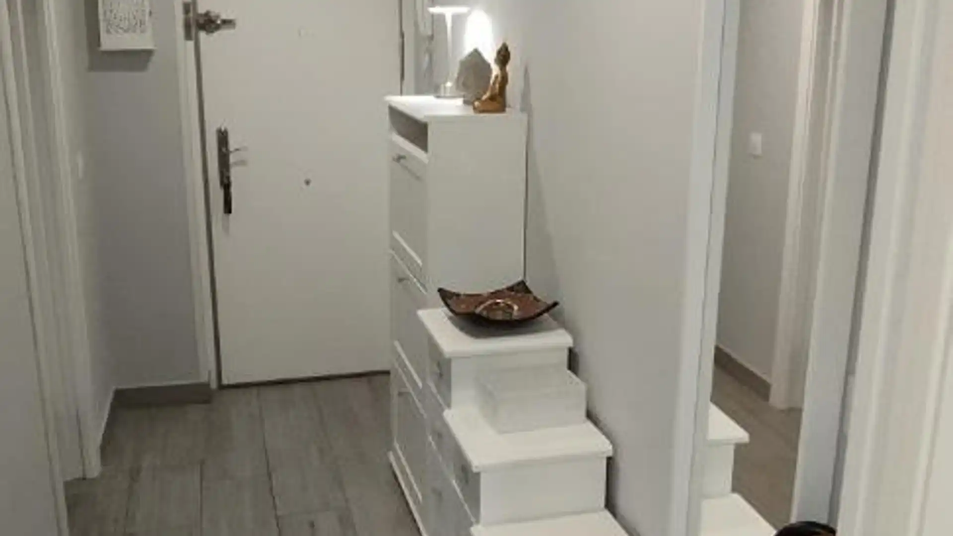 Piso en  Calle Reina Victoria 21 - Foto 2