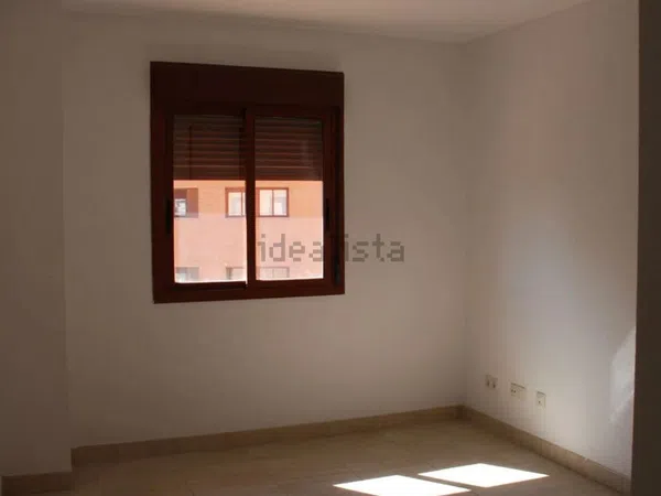 Piso en Calle Frank Capra, El Tejar - Hacienda Bizcochero - Foto 7