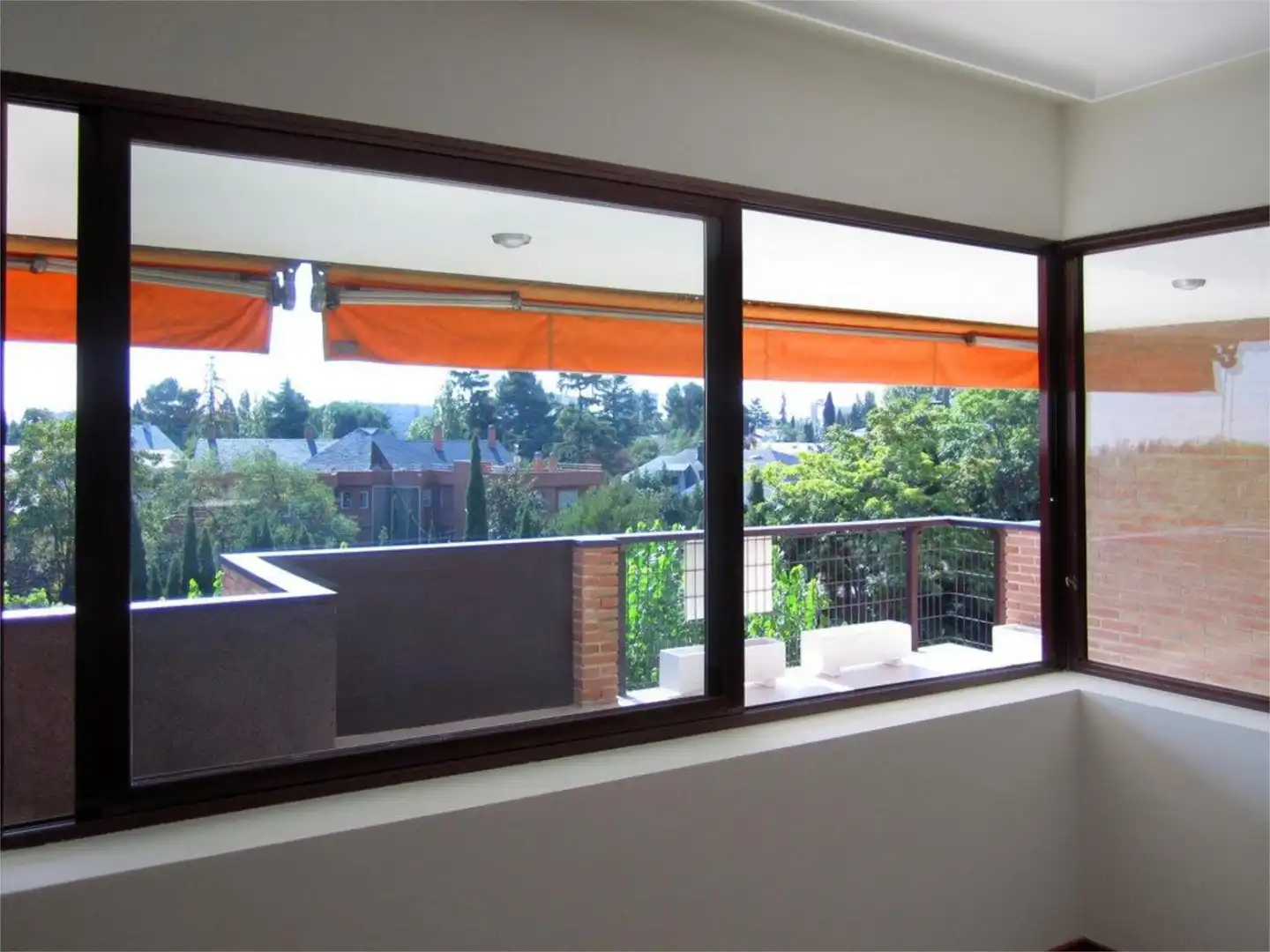 Piso en  Avenida de los Madroños 15 - Foto 9