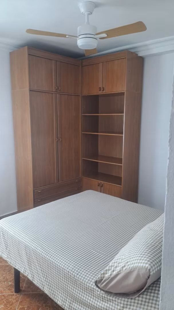 Piso en  Grupo Santo Ángel de la Guarda 5-9 - Foto 8