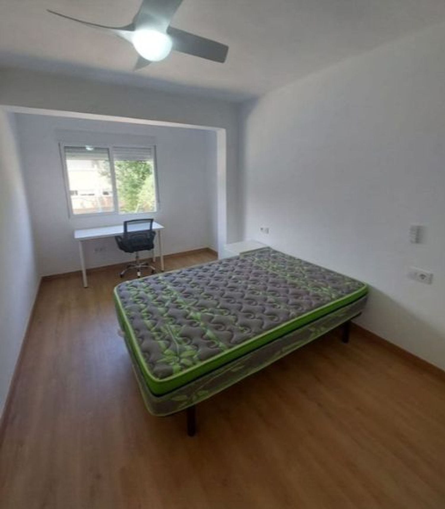 Piso en Calle de Llorenç Palmireno, Albors - Foto 10