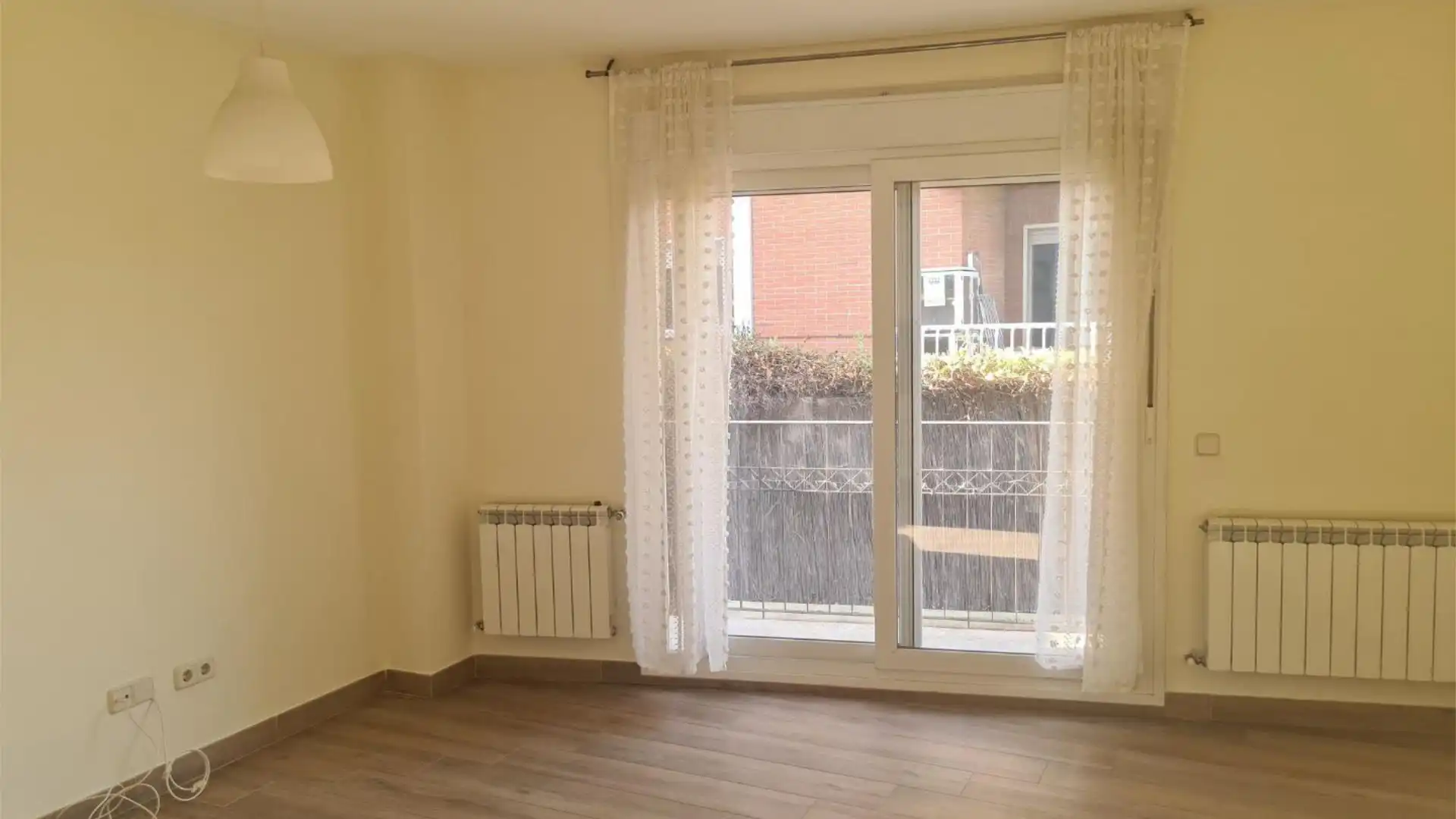 Piso en  Avenida de los Voluntarios 65 - Foto 3