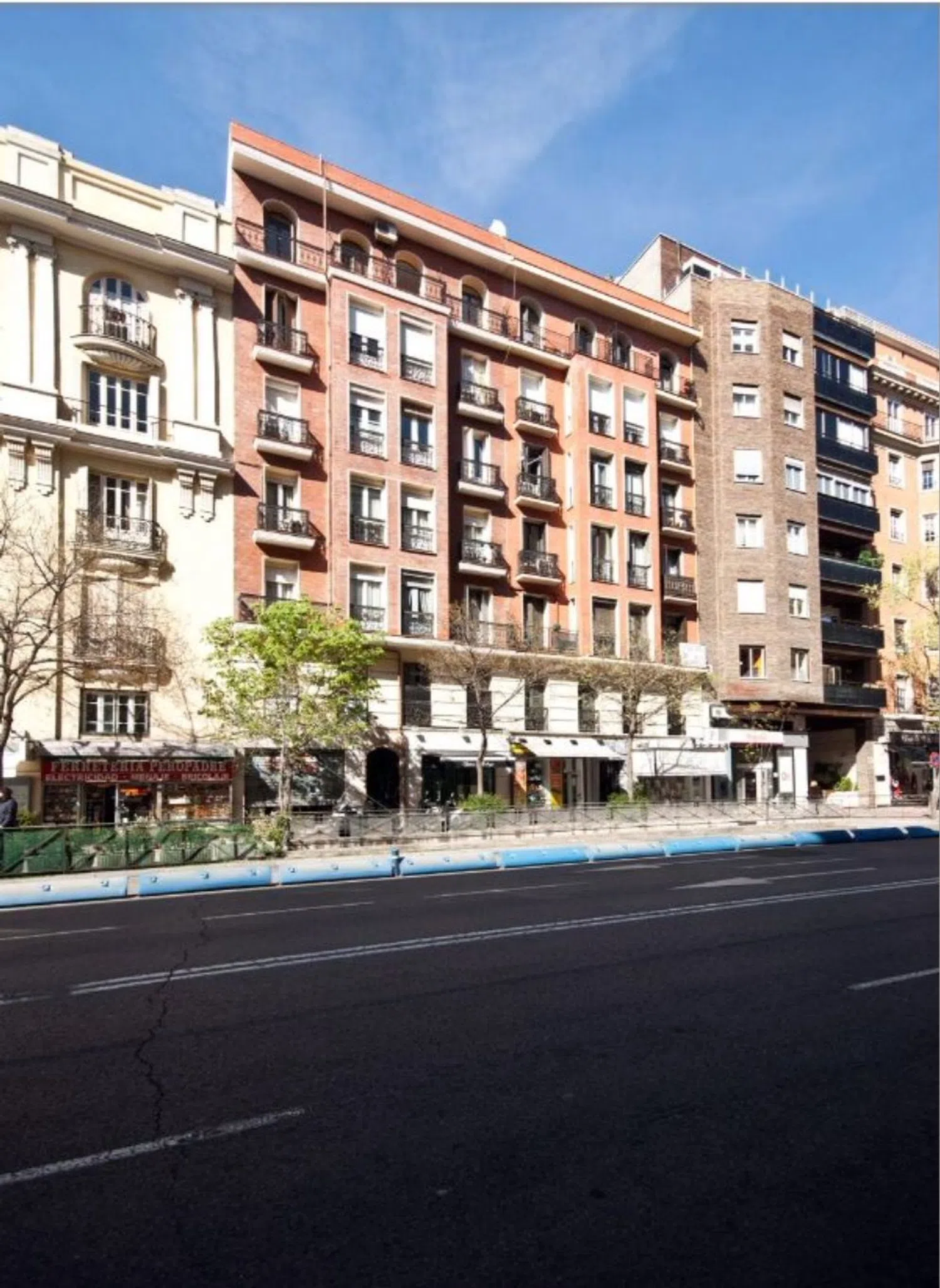 Piso en calle de Diego de León, 27 - Foto 1