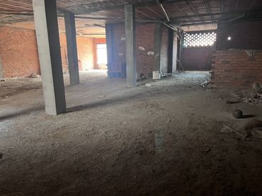 Planta baja en  Calle de las Angustias 5 - Foto 9
