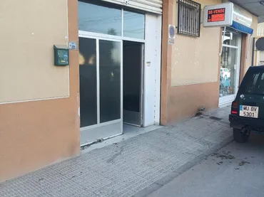 Planta baja en  Calle San Joaquín 8 - Foto 1