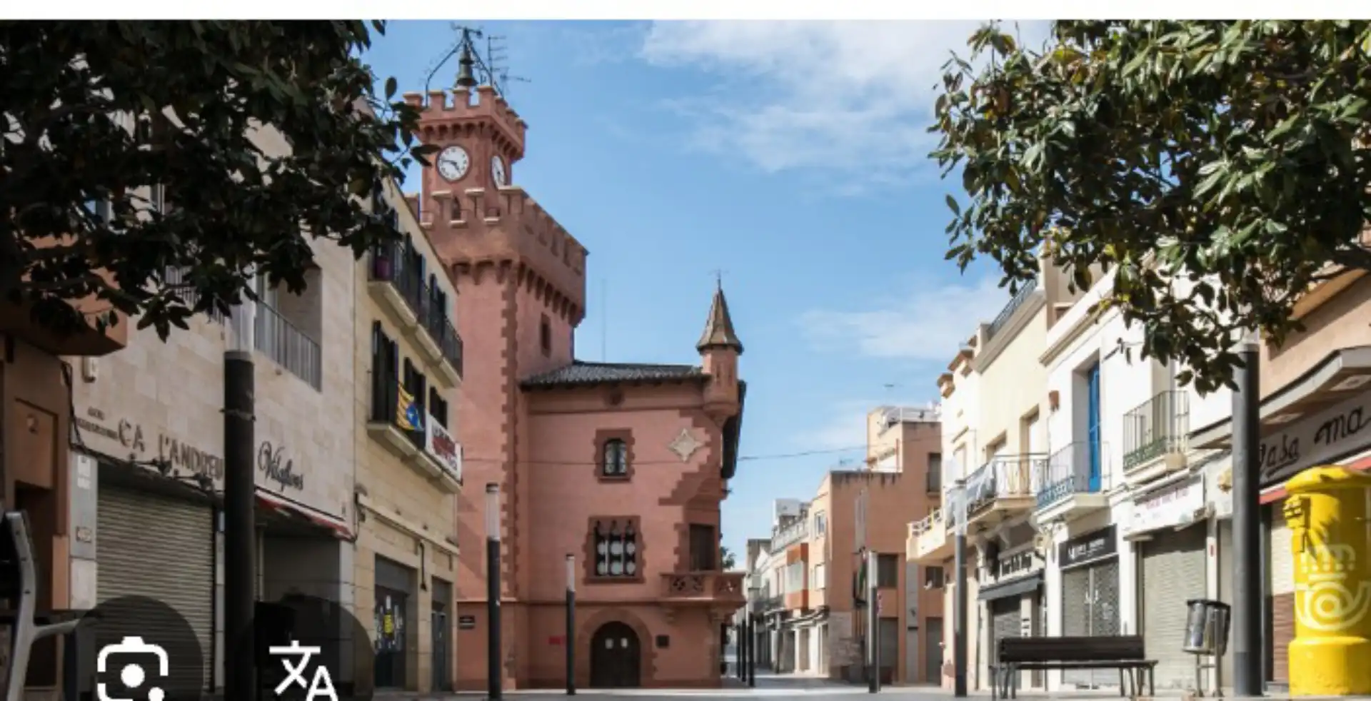 Casa adosada en  Carrer de Josep Irla 5 - Foto 2