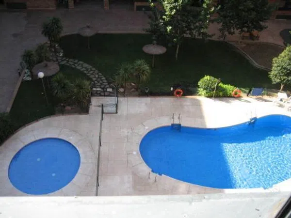 Piso en Rosas - Foto 2